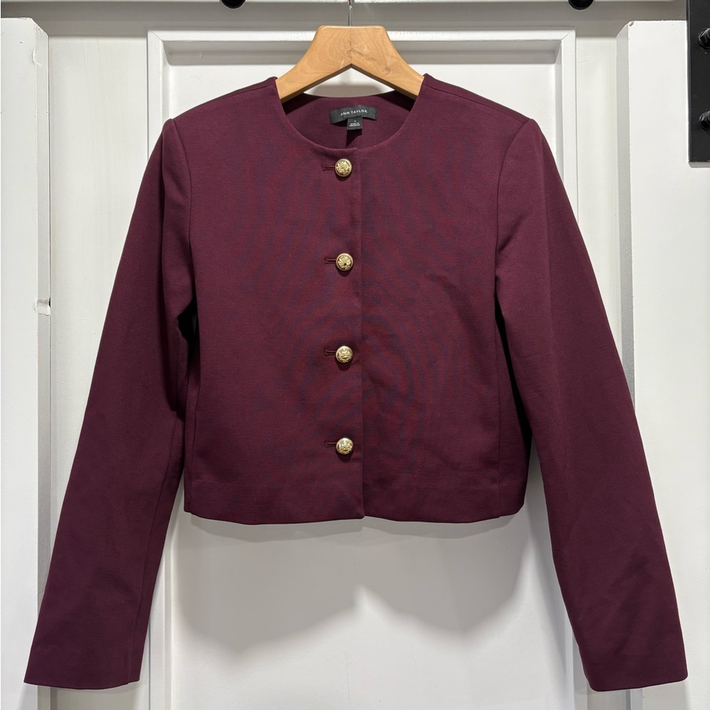 Ann Taylor Burgundy Crew Neck Cropped Ponte Jacket Size 2